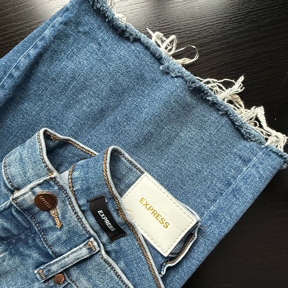 Express Denim - Express Wide Leg Jeans Medium Wash High Rise Size 8 EUC